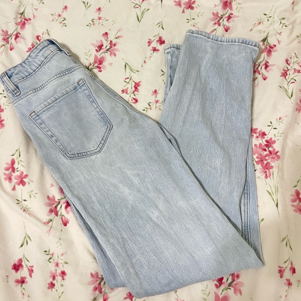 PacSun Women's Light Wash Straight Leg Jeans
